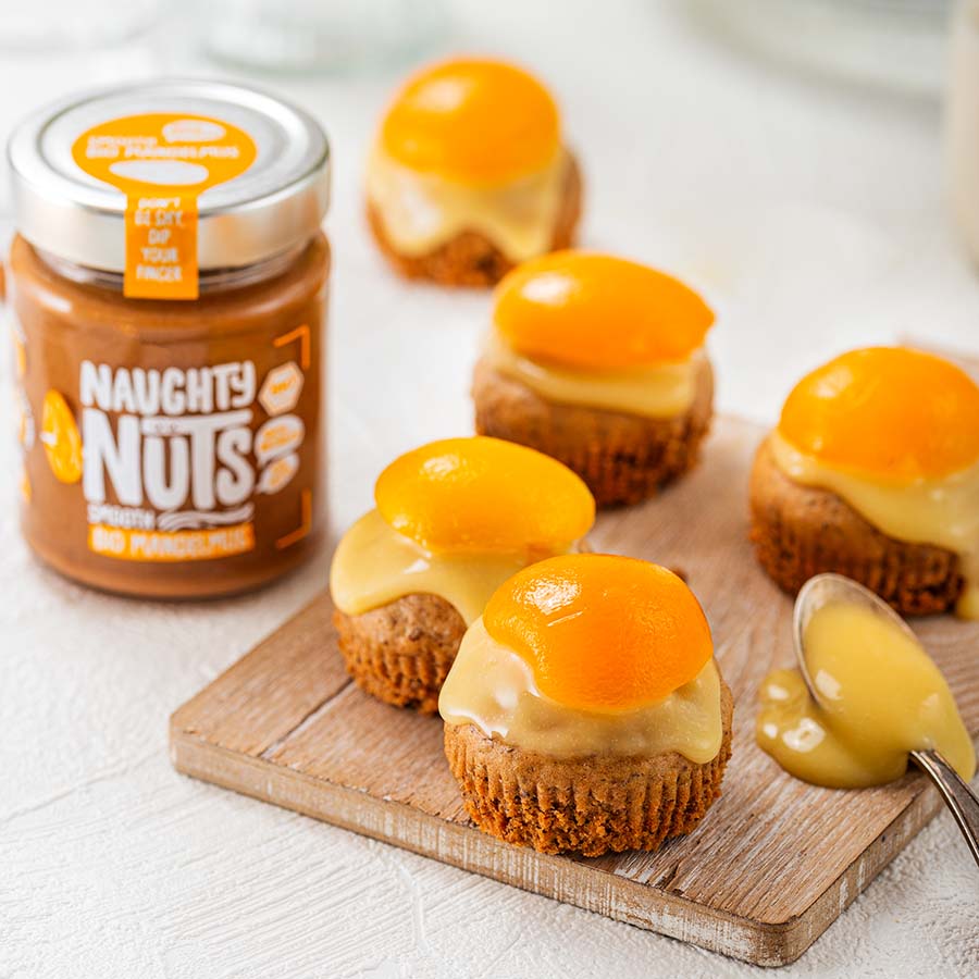 Vegane Spiegelei-Muffins mit Naughty Nuts Mandelmus Smooth